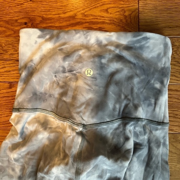 Lululemon align leggings - Picture 7 of 9